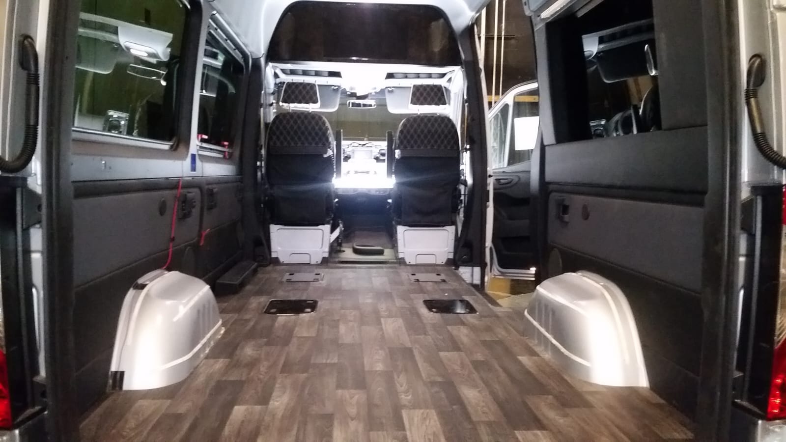 Custom Elite Sprinter Van